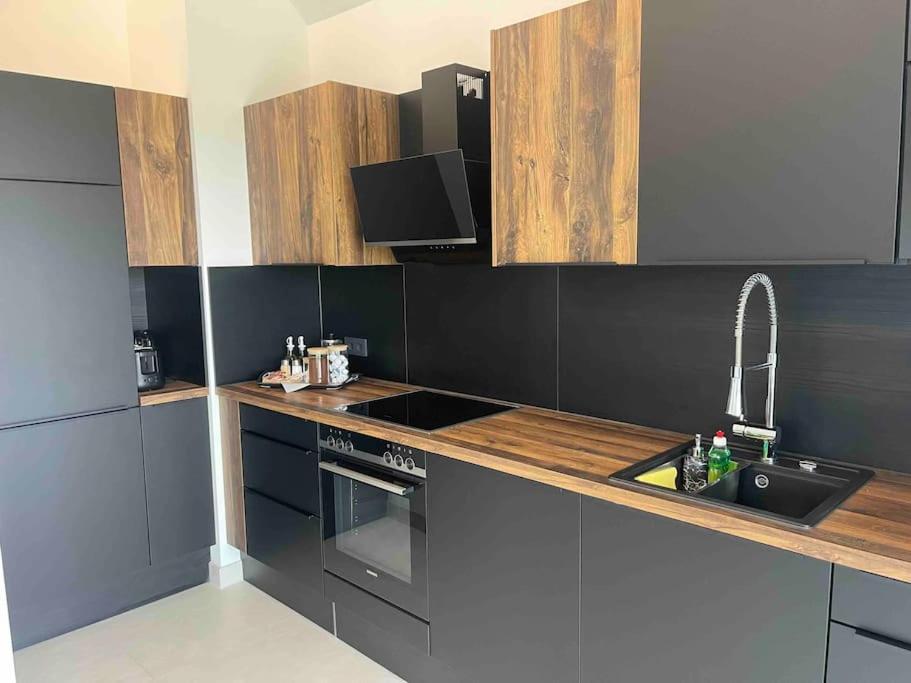Wohnung Mit Garten Naehe Legoland Leipheim Luaran gambar